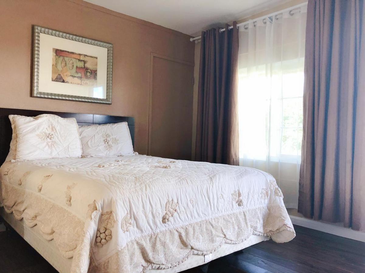 Royal Inn And Suites Hemet Dış mekan fotoğraf
