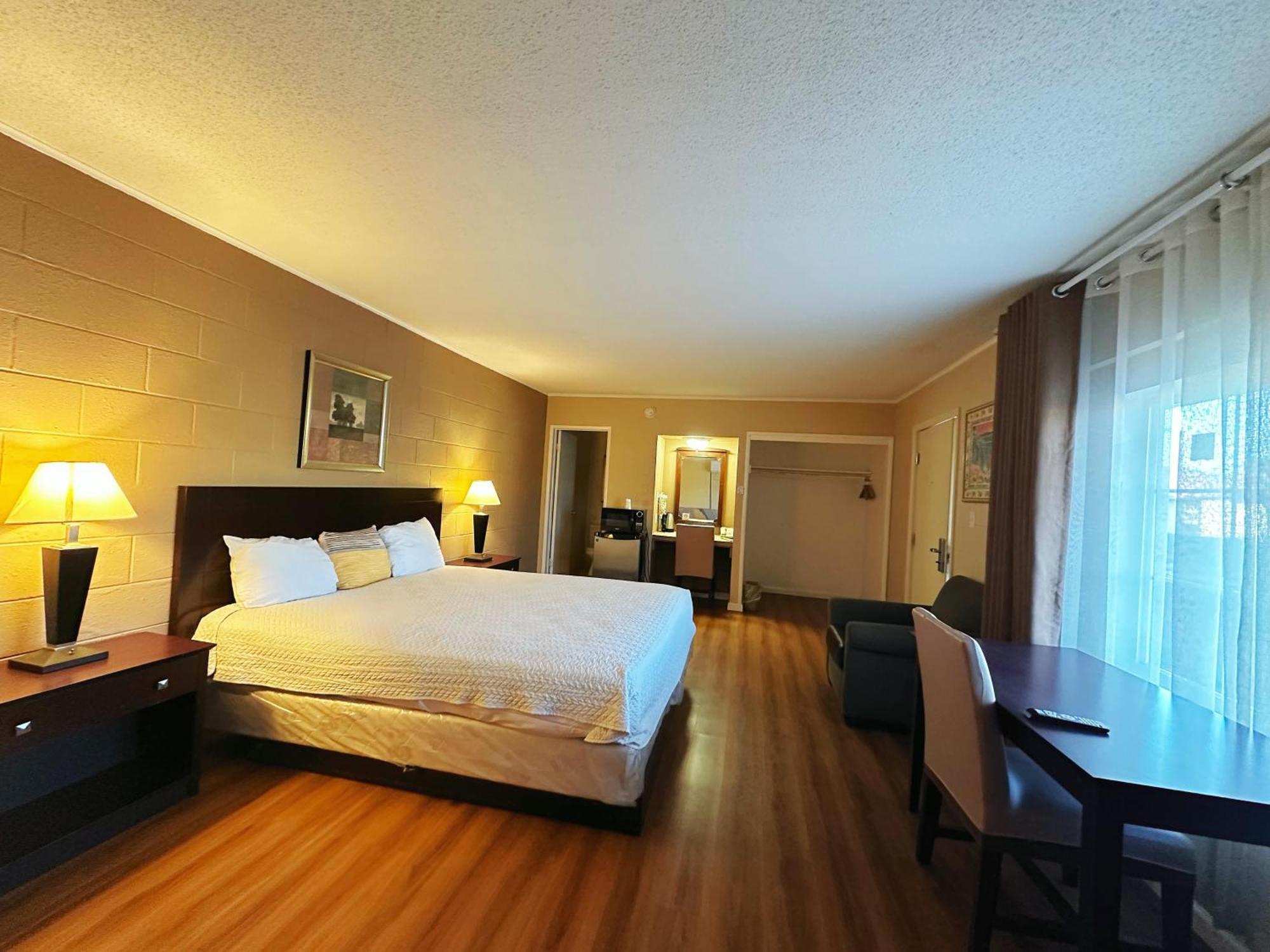 Royal Inn And Suites Hemet Dış mekan fotoğraf