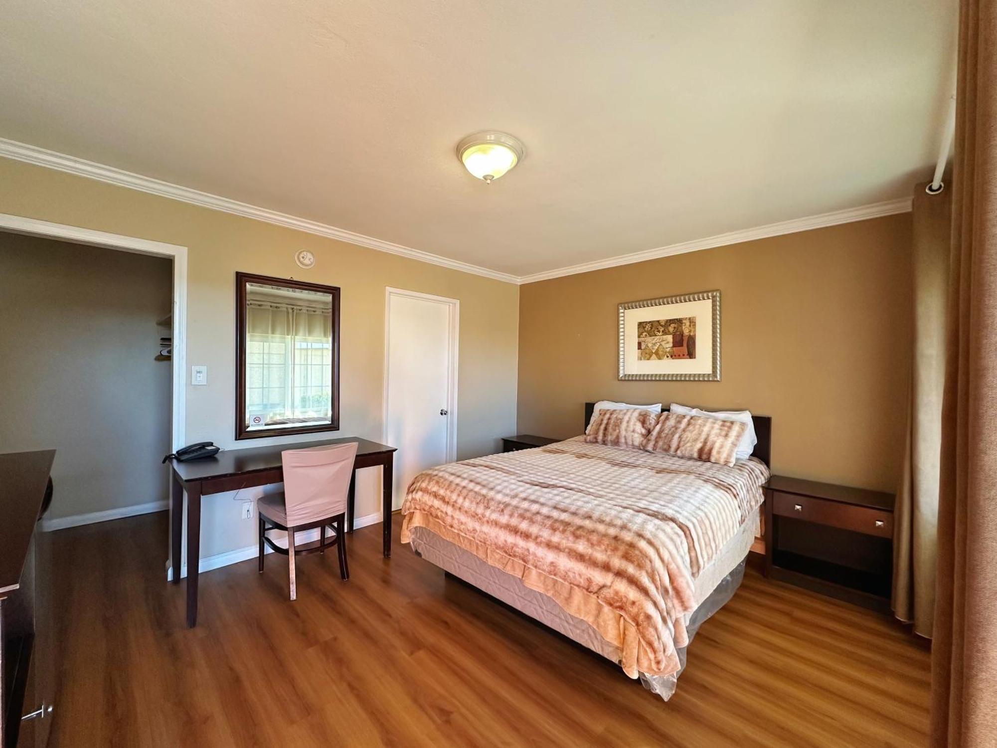 Royal Inn And Suites Hemet Dış mekan fotoğraf