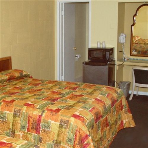 Royal Inn And Suites Hemet Oda fotoğraf