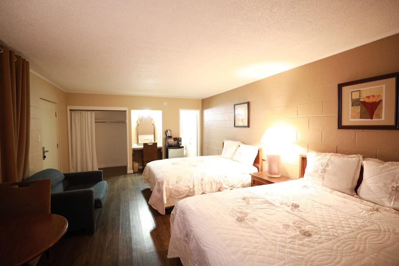 Royal Inn And Suites Hemet Dış mekan fotoğraf