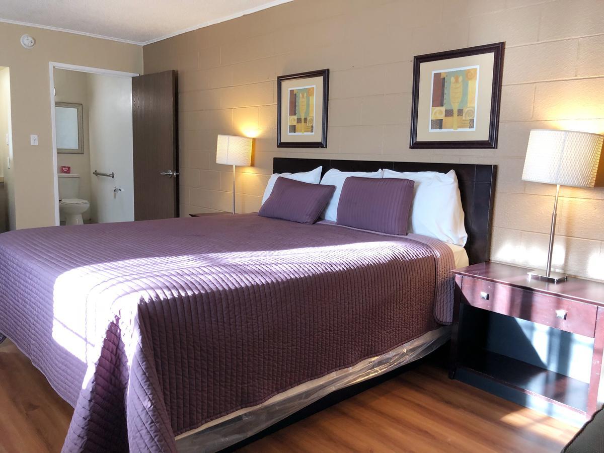 Royal Inn And Suites Hemet Dış mekan fotoğraf