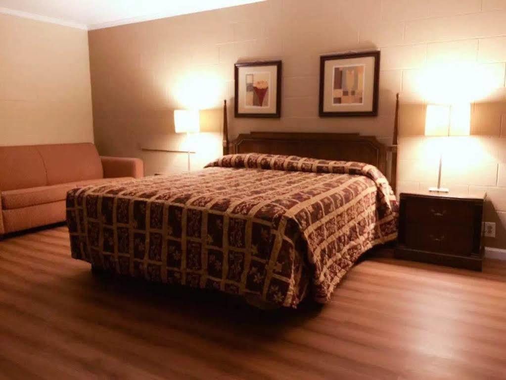 Royal Inn And Suites Hemet Dış mekan fotoğraf